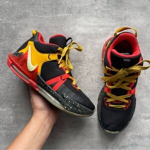 Nike Kids' LeBron Witness 7 Basketball Shoes